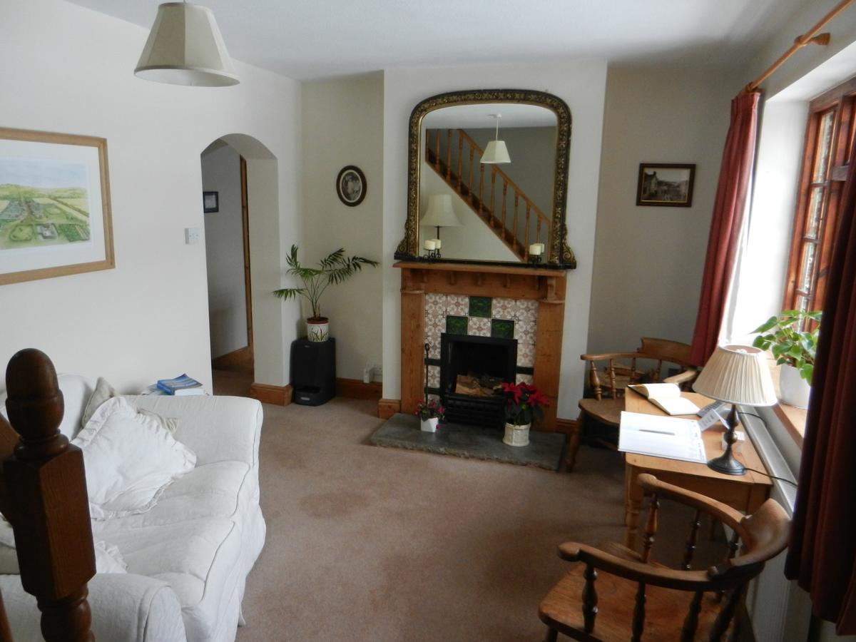 Larkrise Cottage Bed And Breakfast Stratford-upon-Avon Exterior foto